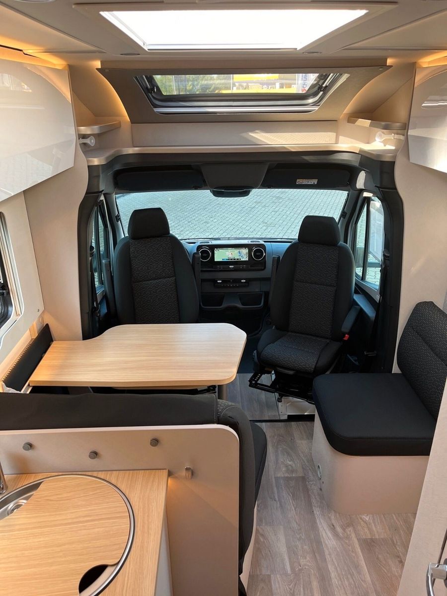 Fahrzeugabbildung HYMER / ERIBA / HYMERCAR Hymer Tramp S 585 - 170PS / Automatik