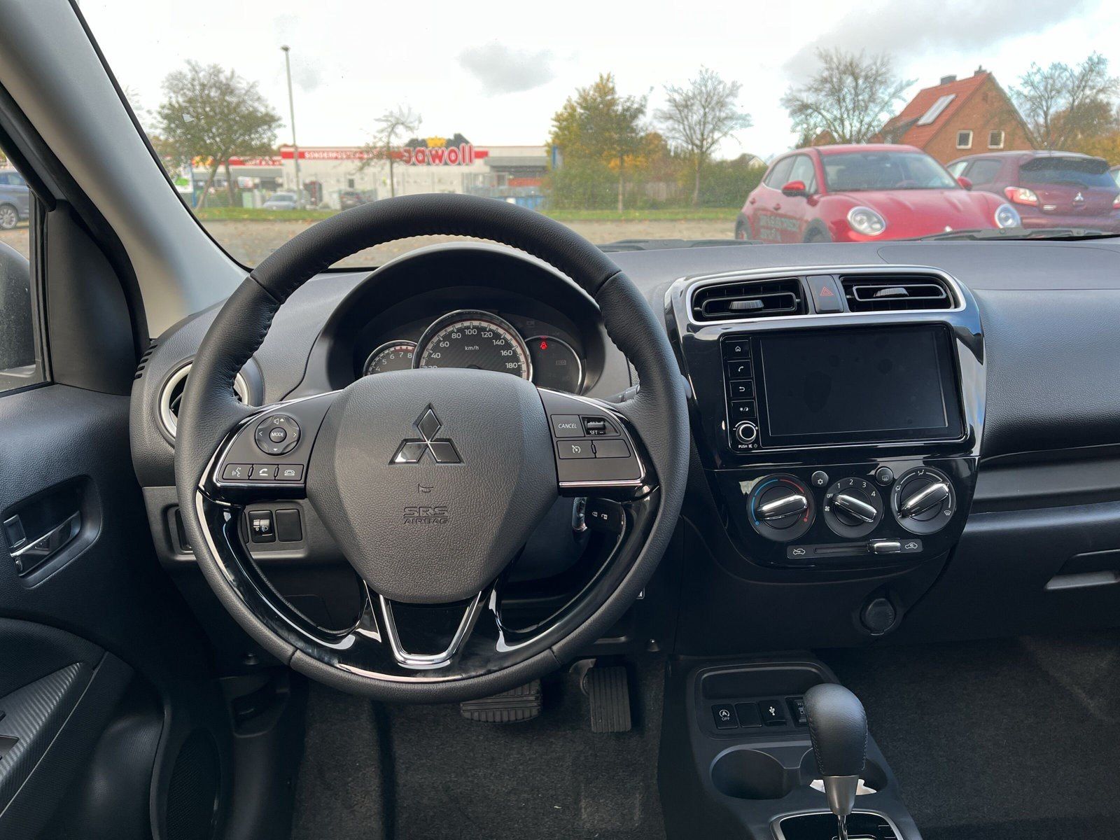 Fahrzeugabbildung Mitsubishi Space Star Select+ CVT 8 JAHRE GARANTIE