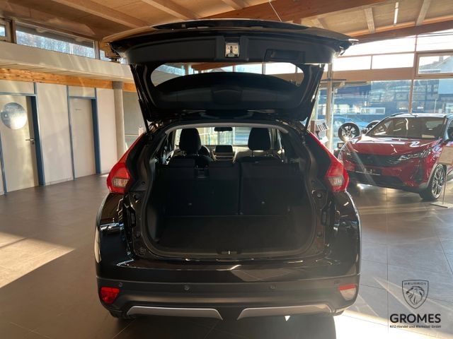 Fahrzeugabbildung Mitsubishi Eclipse Cross Intro Edition 2WD SHZ PDC+Kamera