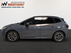 Fahrzeugabbildung BMW 218i Active Tourer M Sport--ACC/Travel/Pano/Head