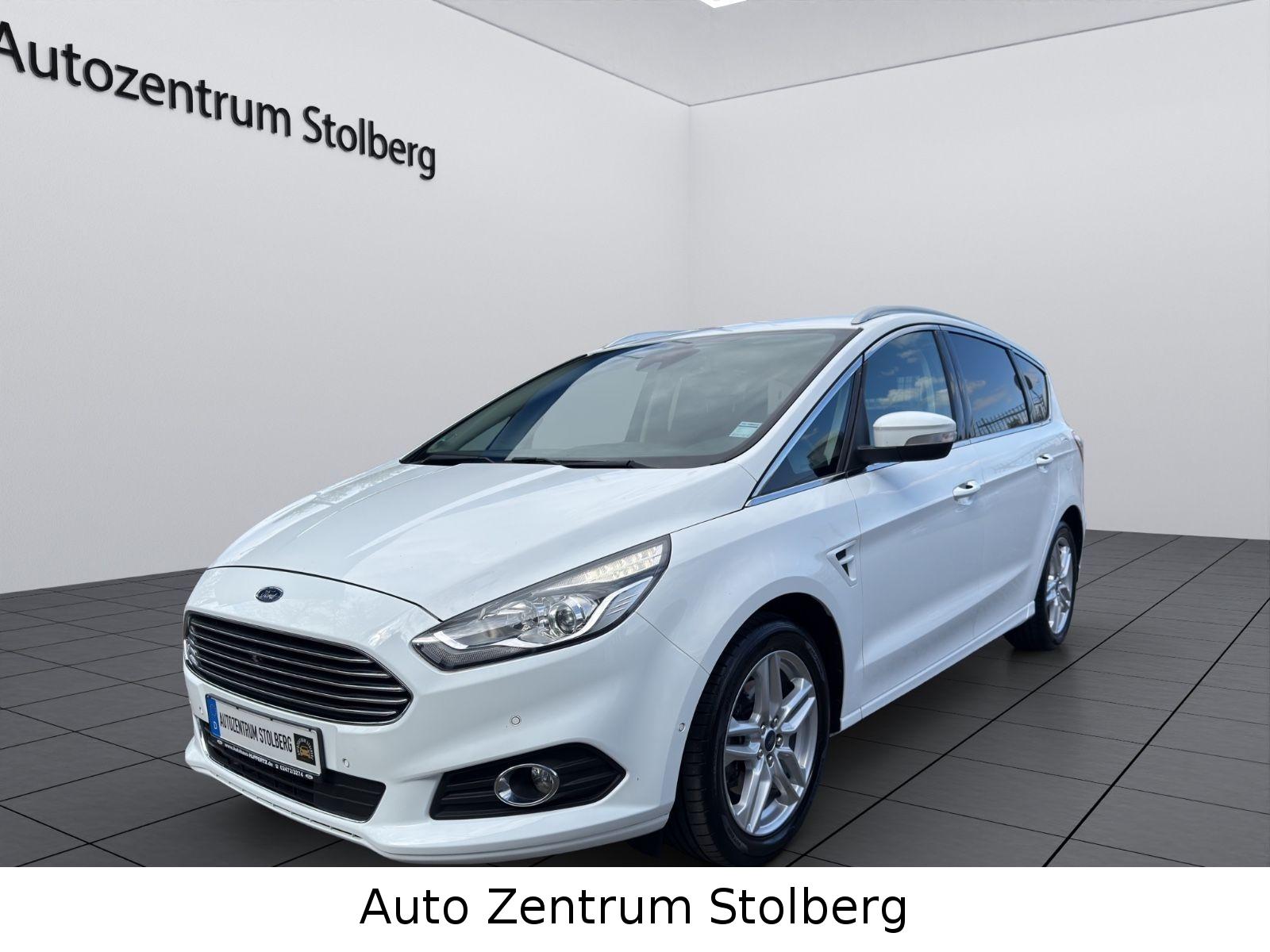 Ford S-MAX Titanium Navi/Kamera/7-Sitze/AHK/1-Hand