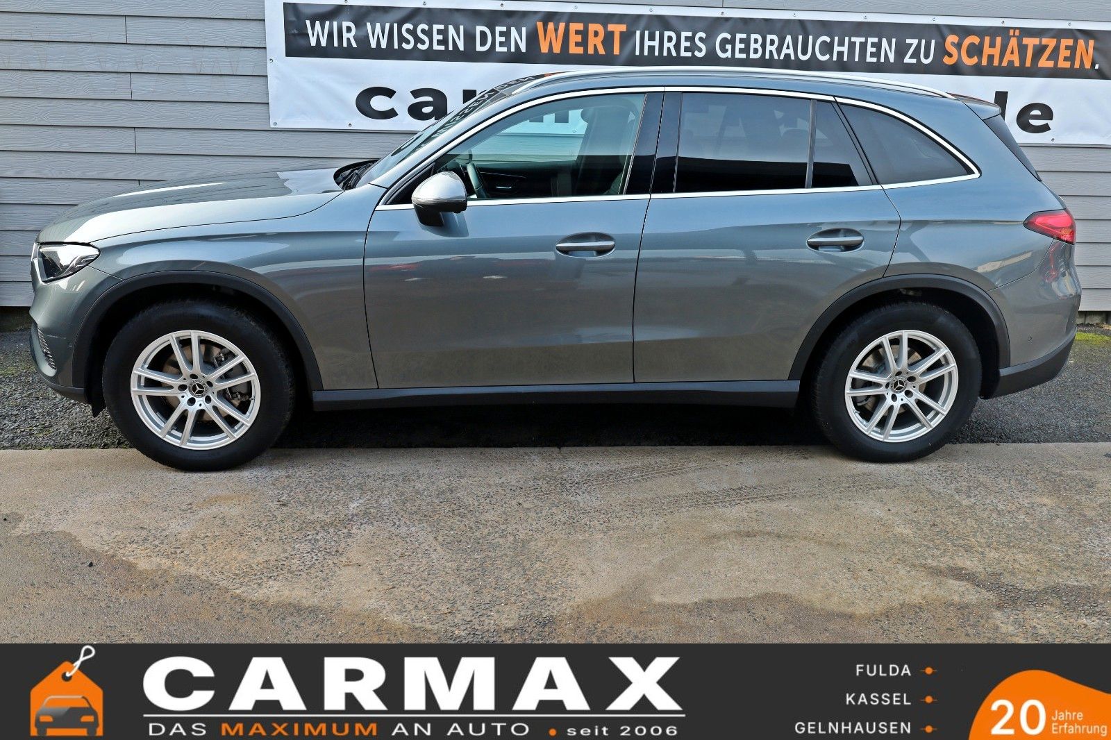 Fahrzeugabbildung Mercedes-Benz GLC 220d 4M Avantgarde,Leder,Navi,ACC,ParkPak+WR