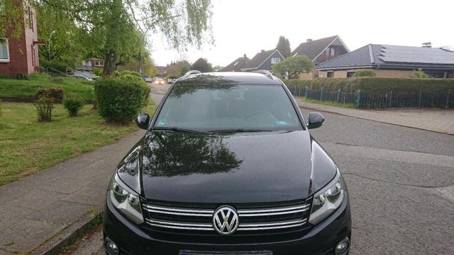 Volkswagen Tiguan 1.4 SUV, TÜV neu, Top Zu...