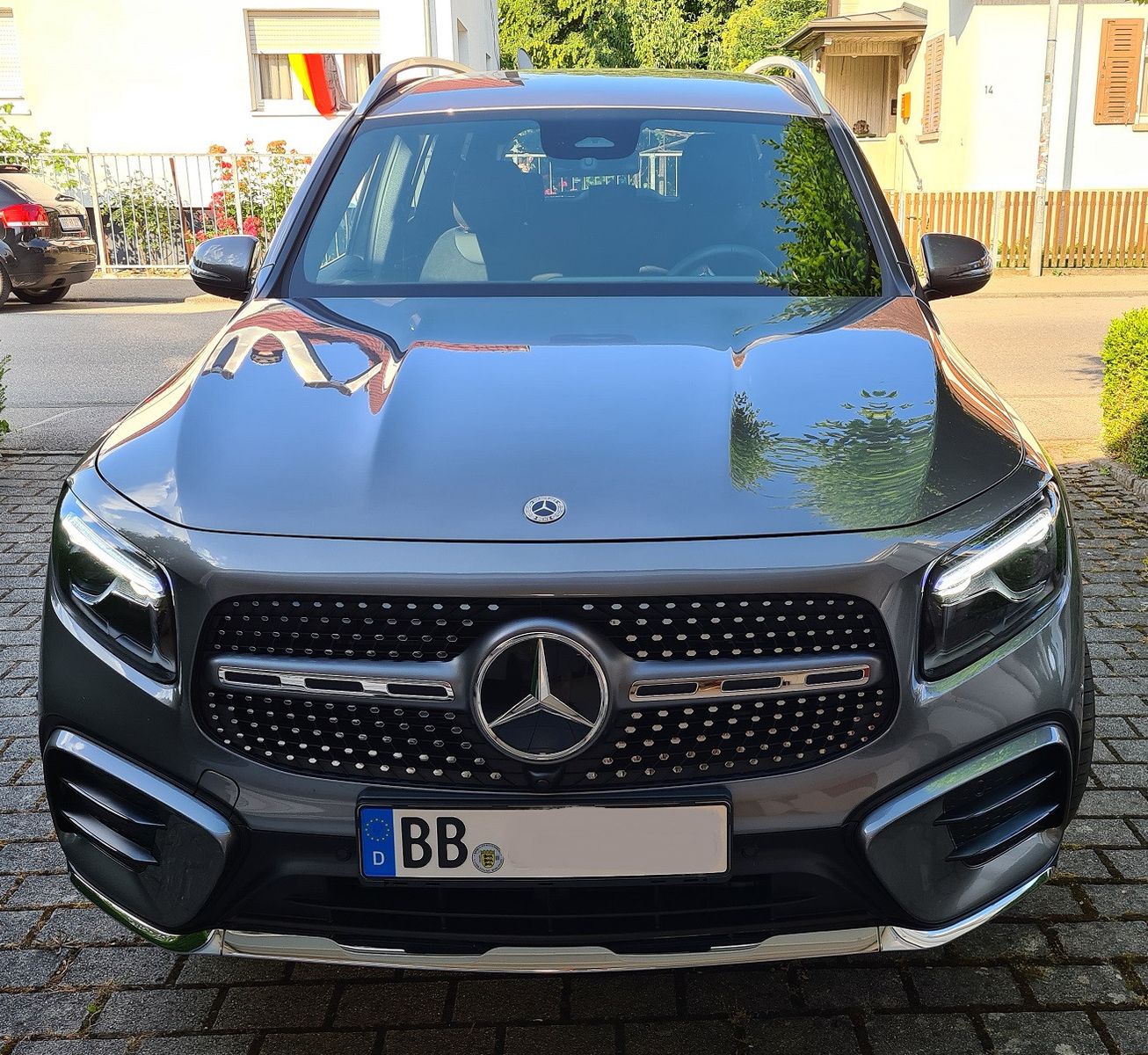 MERCEDES-BENZ GLB 220d, 4M, AMG+AHK+StaHzg+ACC+LED Multibeam 