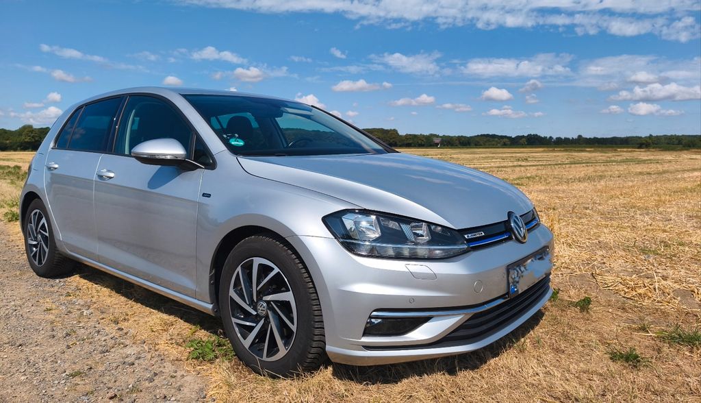 Image of Volkswagen Golf