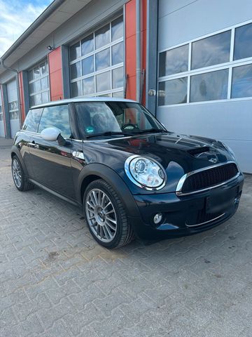 MINI Mini Cooper S R56 8-fach