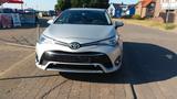 Toyota Avensis 1,8-l-Valvem. Edition S+ T. Sports E... - silberne Toyota Avensis