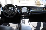 Volvo XC60 Momentum AWD MEMORY+KAMERA+INETLLI.SAFE+ - Volvo XC60: Awd Momentum