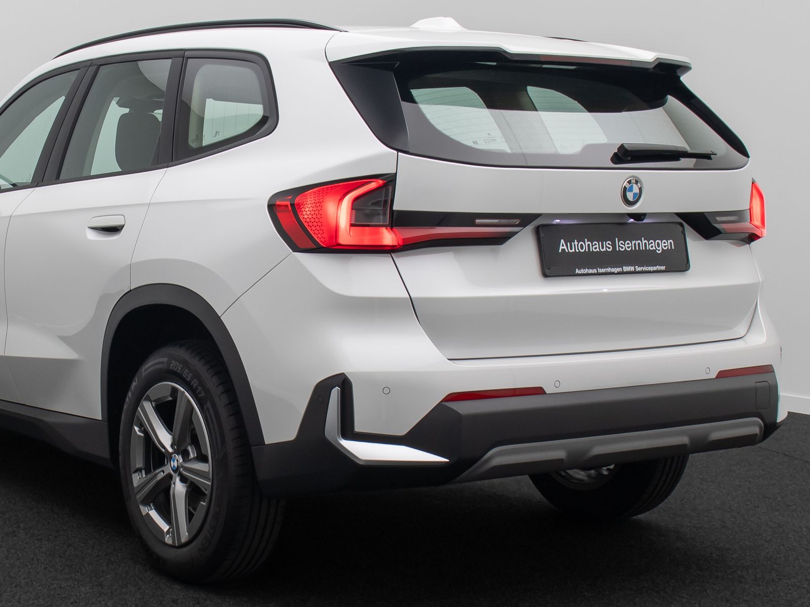 Fahrzeugabbildung BMW X1 sD18i 360&deg; HUD DAB Komfort Adap.LED Widscreen