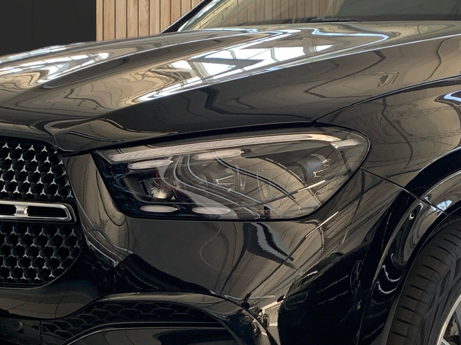 Mercedes-Benz GLE 300 d 4M AMG NIGHT AHK MEMO HUD MBEAM KAM foto 5