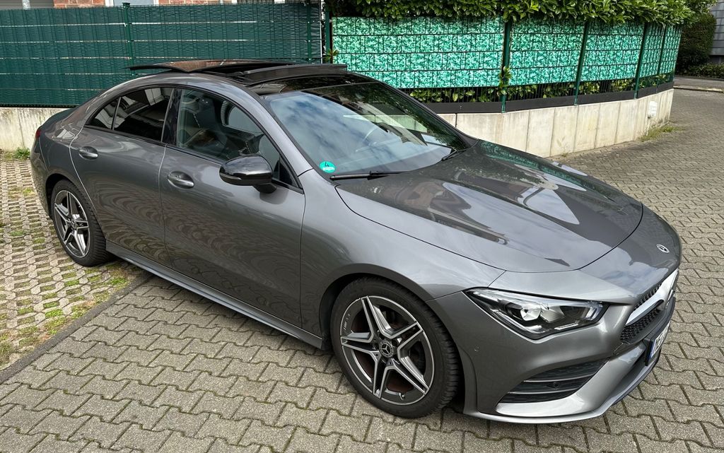 Image of Mercedes-Benz CLA 180