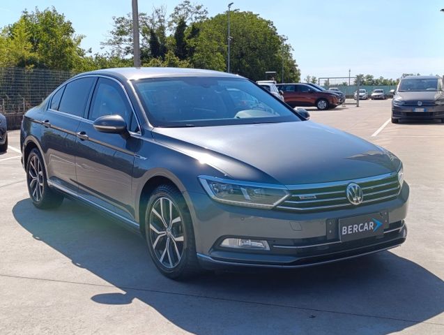 VW Volkswagen Passat Berlina Passat 2.0 tdi Highlin