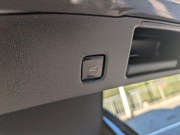 Ford Kuga - 11