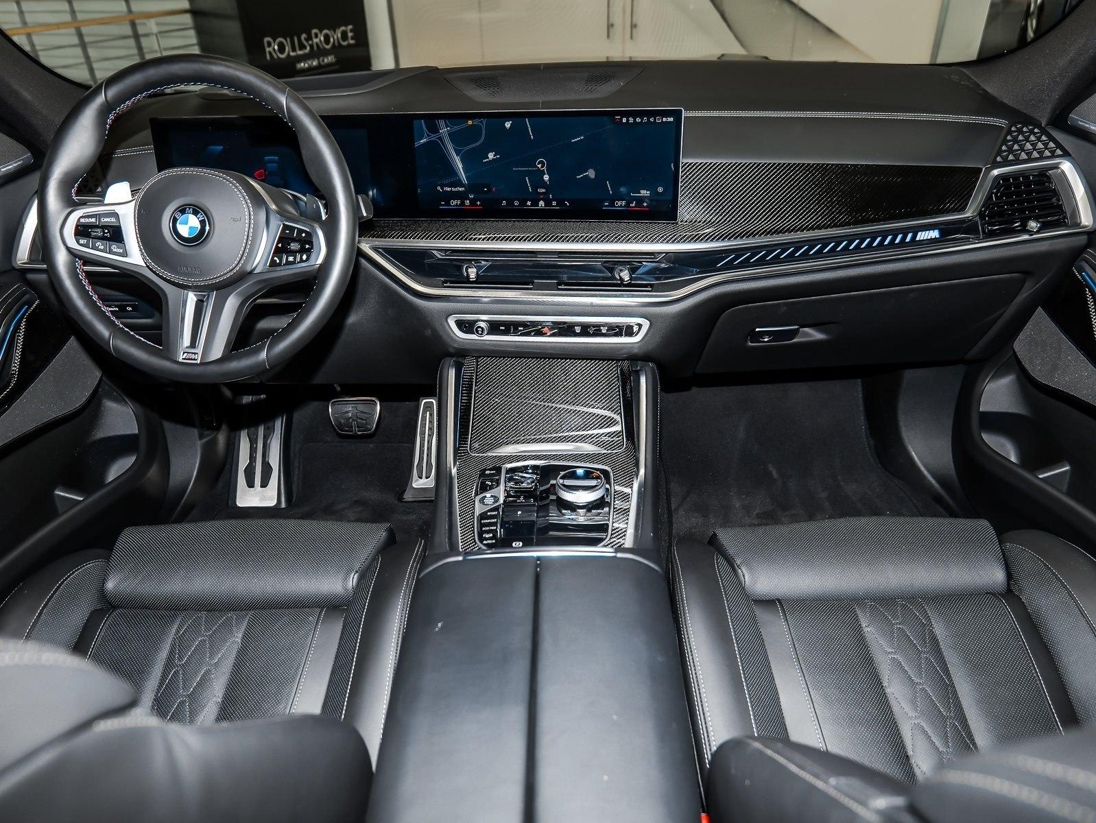 BMW X6 M60i xDrive M Sport PANO ACC AHK RFK NAVI LM