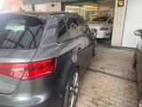 Audi S3 2.0 TFSI S tronic quattro Sportback - graue Audi S3