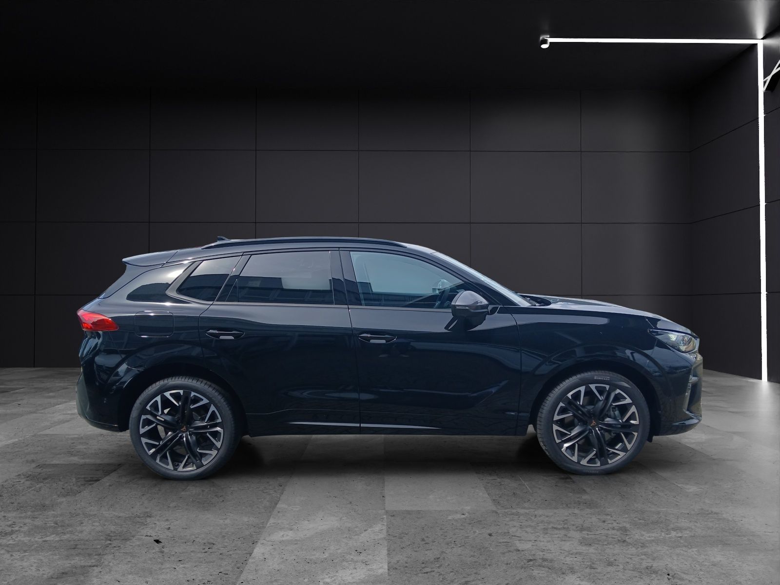 Fahrzeugabbildung CUPRA Terramar 1.5 e-Hybrid MATRIX Sennheiser