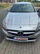 Mercedes-Benz CLA 180 Shooting Brake -