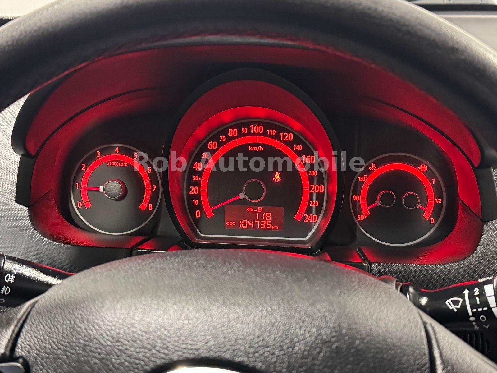 Kia cee'd 2011 — photo 23
