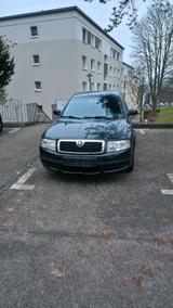 Skoda Superb 2.0l Diesel - Skoda Octavia: Super