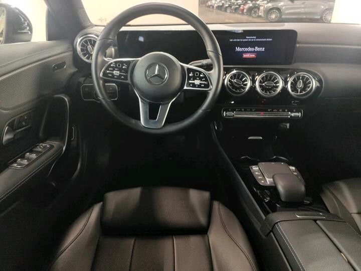 Mercedes-Benz CLA 250 eBusiness Solut (PHEV) 160kW 218pk PANO foto 5