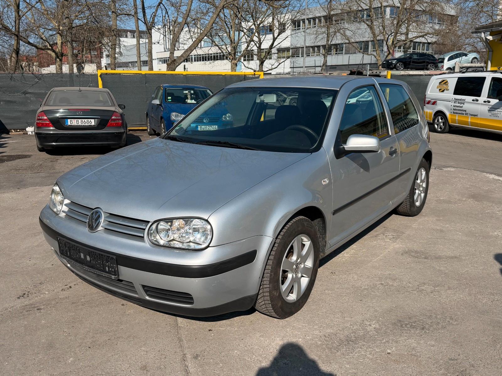 Volkswagen Golf 1.9TDI 74kW Champ