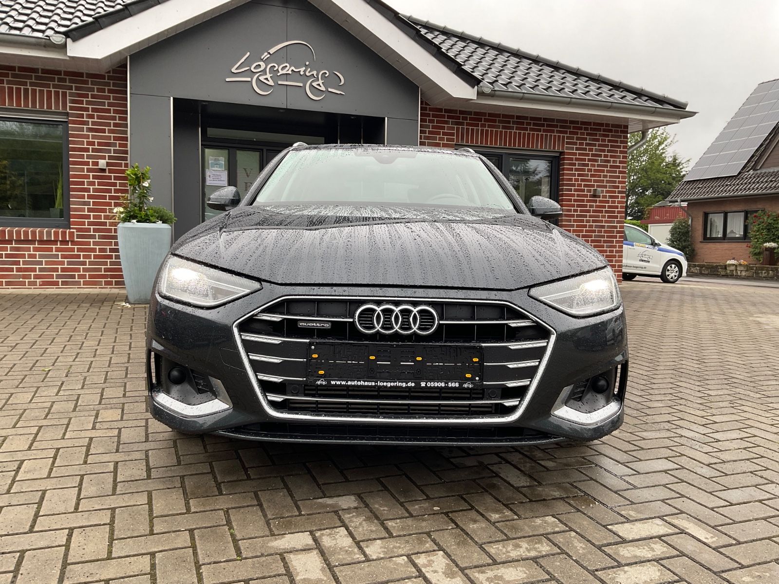 Fahrzeugabbildung Audi A4 Avant 40 TFSI quattro,Leder,ACC,Kamera,LED