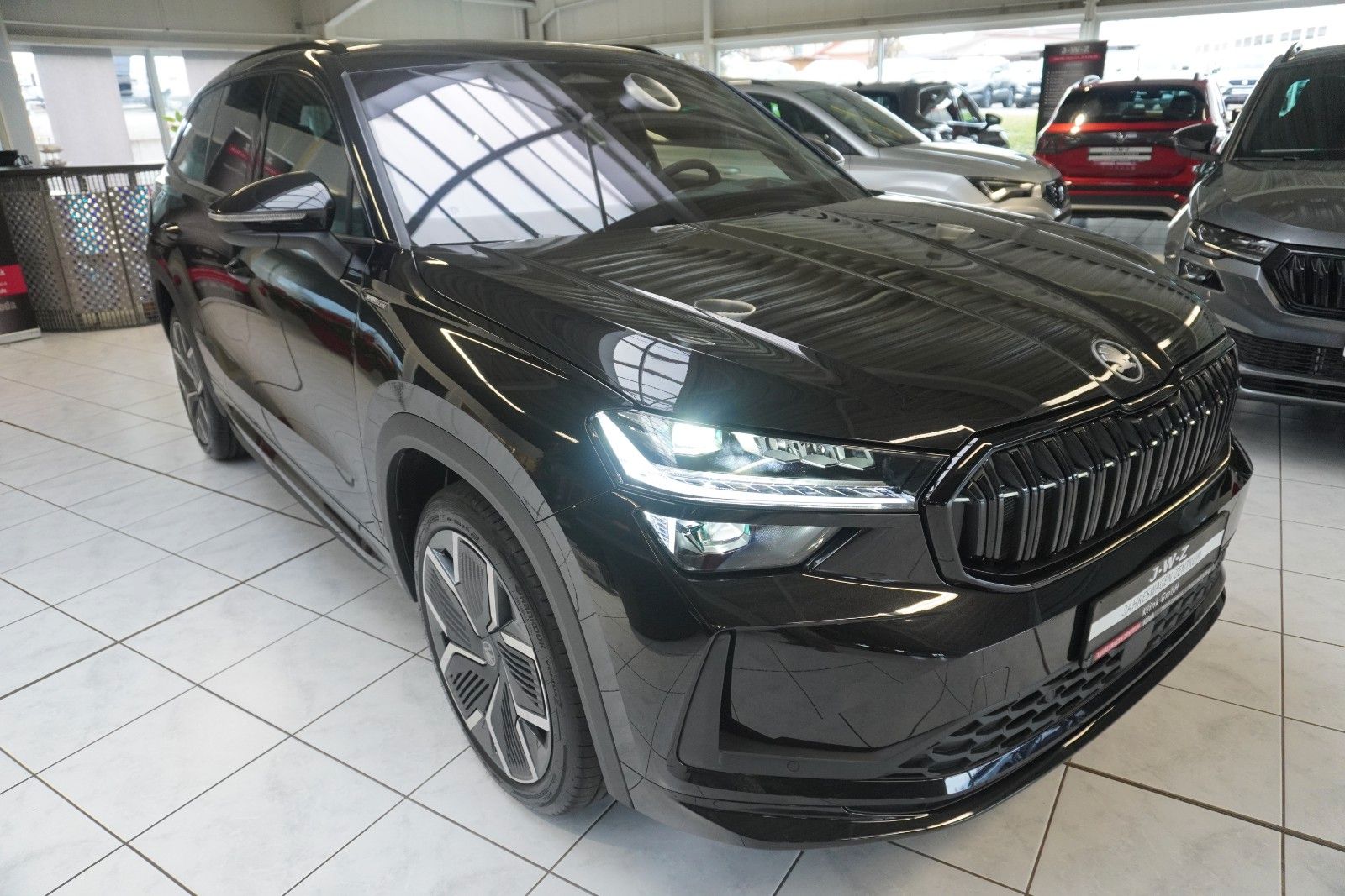 Skoda Kodiaq Sportline2.0 tdi DSG 4x4*7SITZE*AHK*PANO* imagem 3