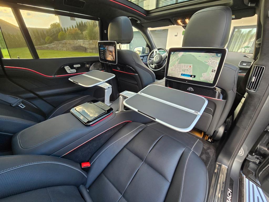 Mercedes-Benz GLS 600