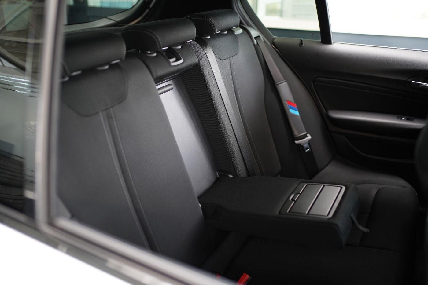 Fahrzeugabbildung BMW 116i M Sport LED+Navi+PDC+Parkassist+HiFi+