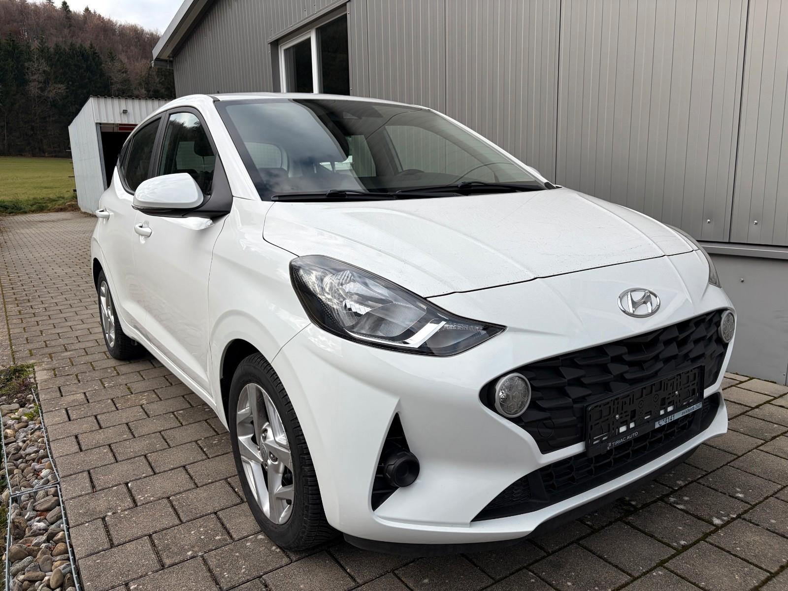Hyundai i10 1.2 84 PS Klimaautomatik 1 Hand unfallfrei