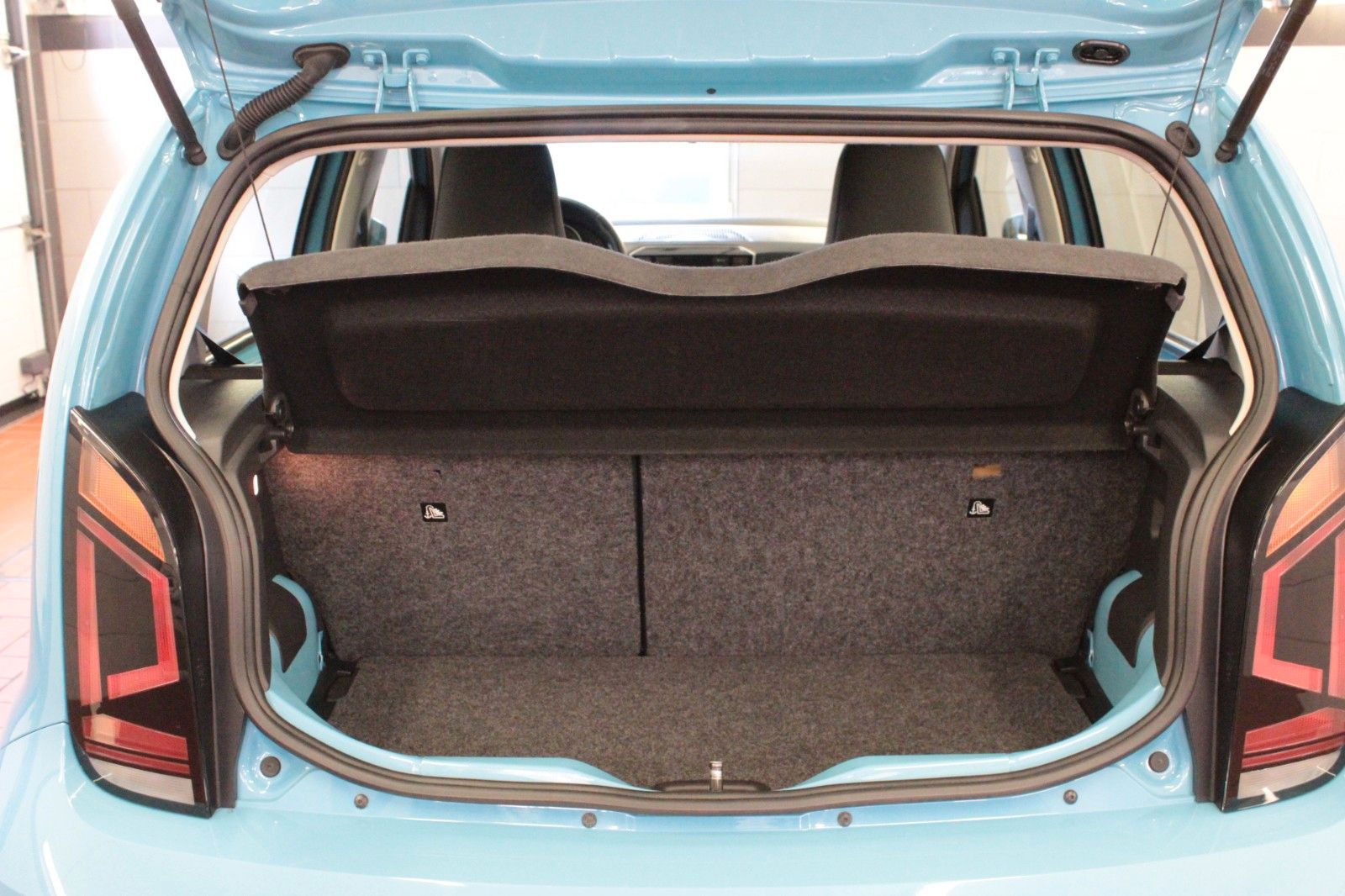 Fahrzeugabbildung Volkswagen up! move up! 1.0 BMT/Start-Stopp *Sitzheizung*