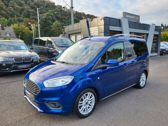 Ford Tourneo Courier Titanium TÜV bis 06/2026!