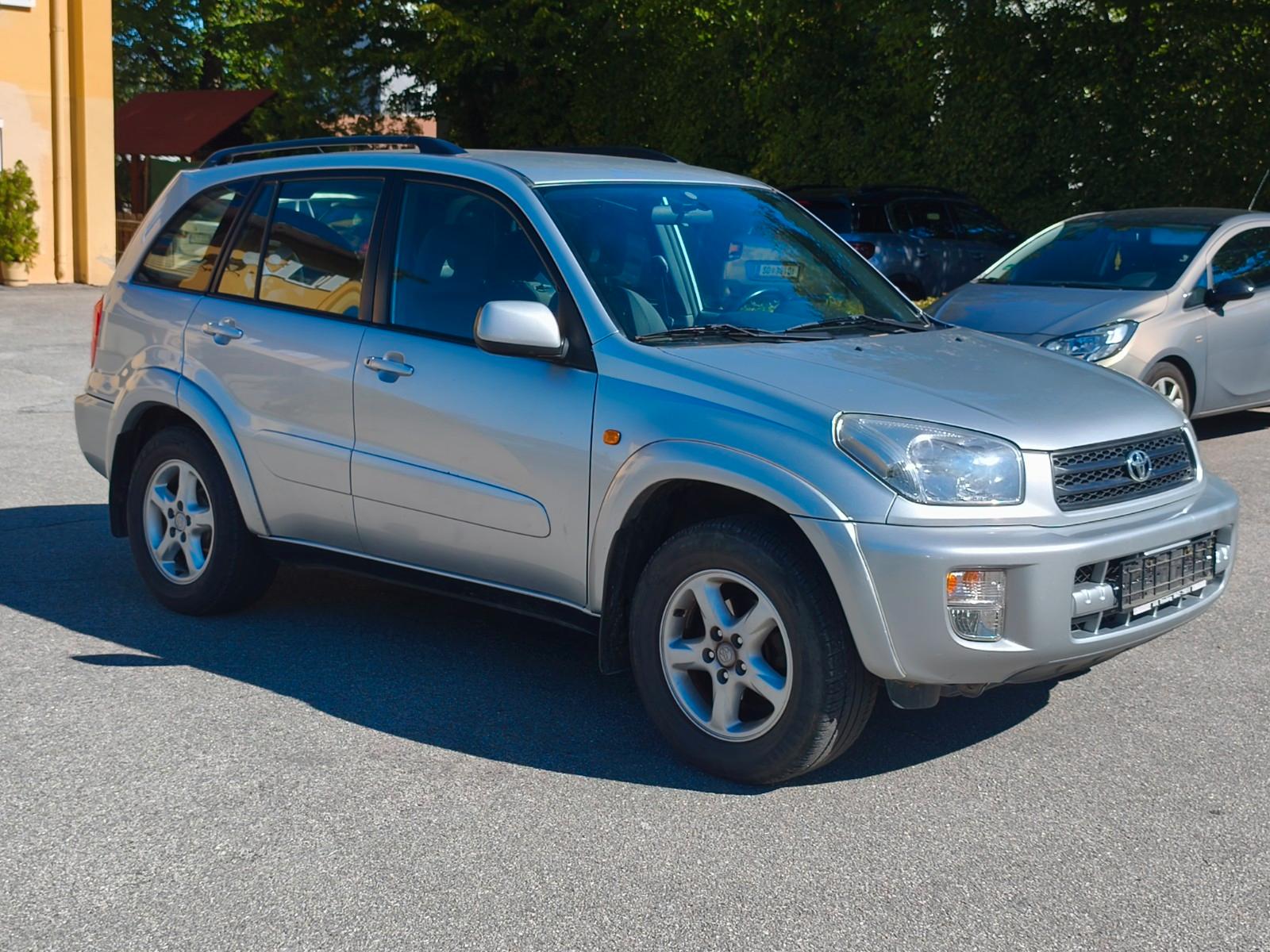 Toyota RAV4 2.0 VVT-i 150 ch 4x4 Essence • 116 000 km • Clim • Attelage