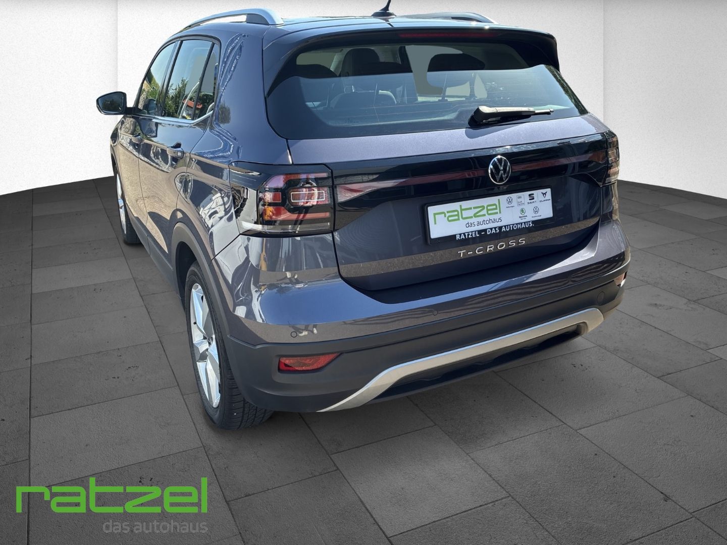 Fahrzeugabbildung Volkswagen T-Cross Style 1.0 TSI DSG LED Dyn. Kurvenlicht A