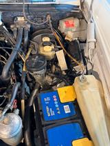 Mercedes-Benz 220 D - Mercedes-Benz 220 mit Diesel-Antrieb: Limousine, Schaltgetriebe