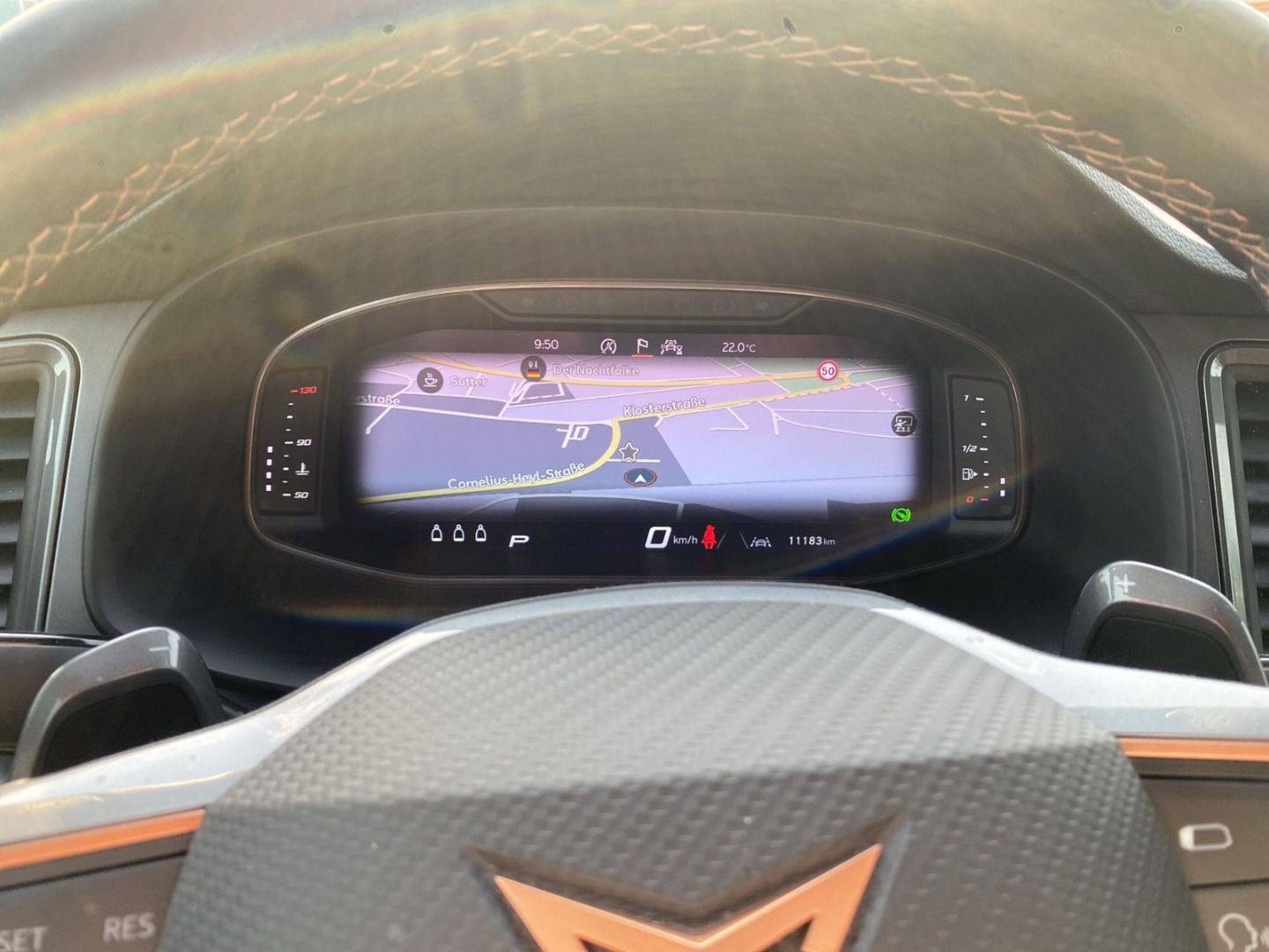 Fahrzeugabbildung CUPRA Ateca VZ 4Drive 2.0 TSI EU6e AD AHK-klappbar Nav