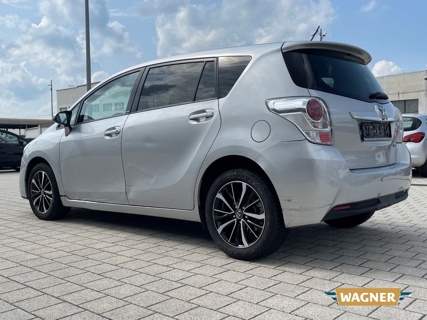 Fahrzeugabbildung Toyota Verso Edition-S+ 1.8 Klimaautomatik