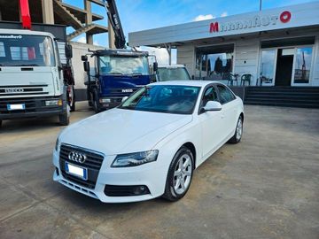 Audi A4 - 1