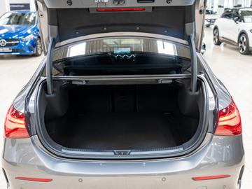 صورة مصغرة 30 لـ 2025 Mercedes-BENZ A 220