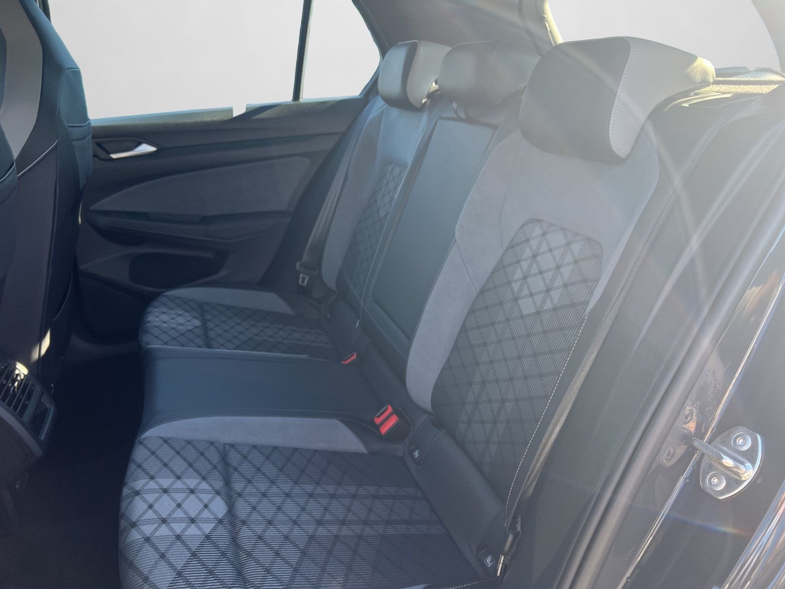 Volkswagen Golf - Bild 14