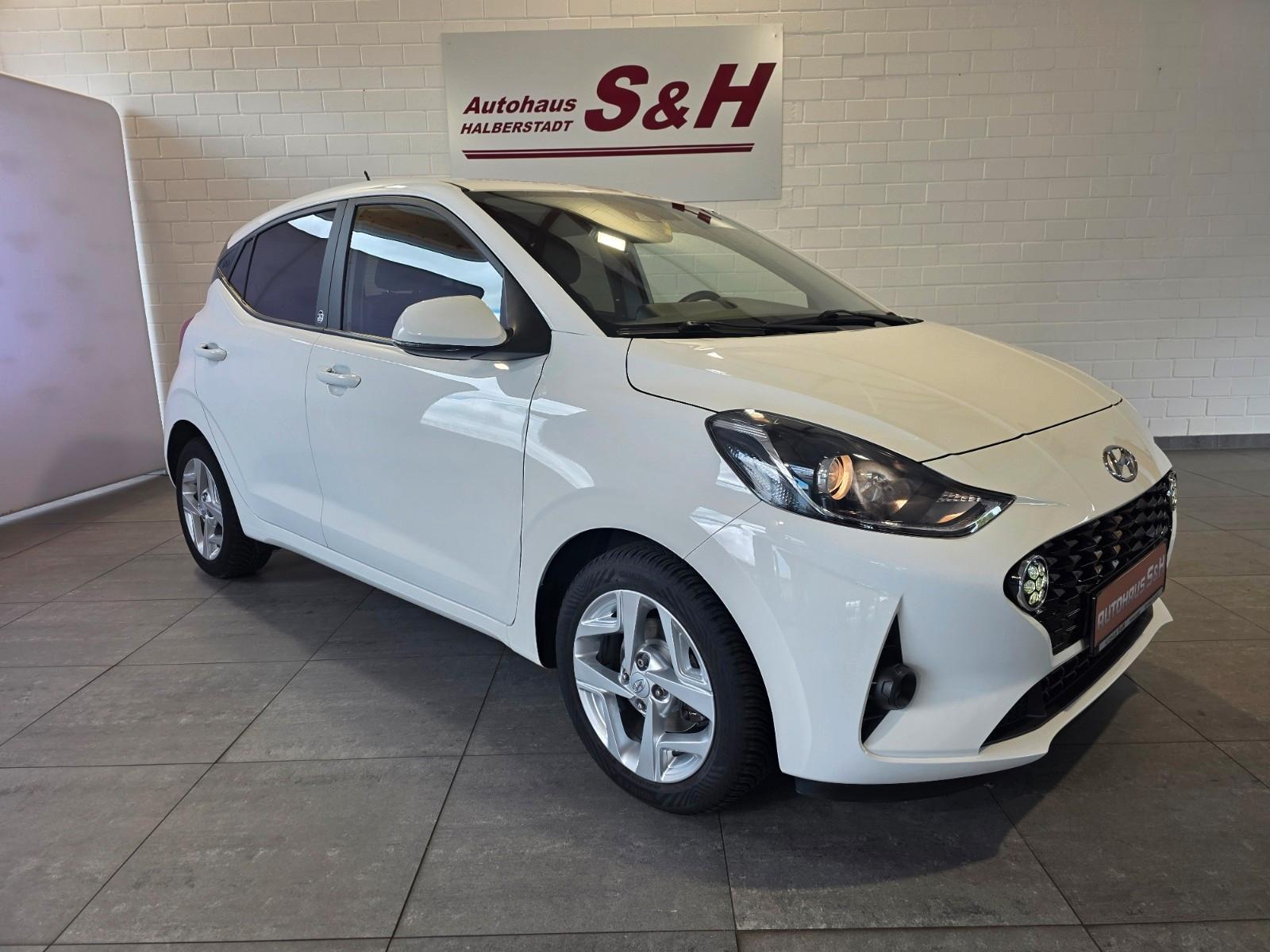 Hyundai i10 Edition30 AC SITZ+.LENKR.HEIZG. ALLWETT.1.HD