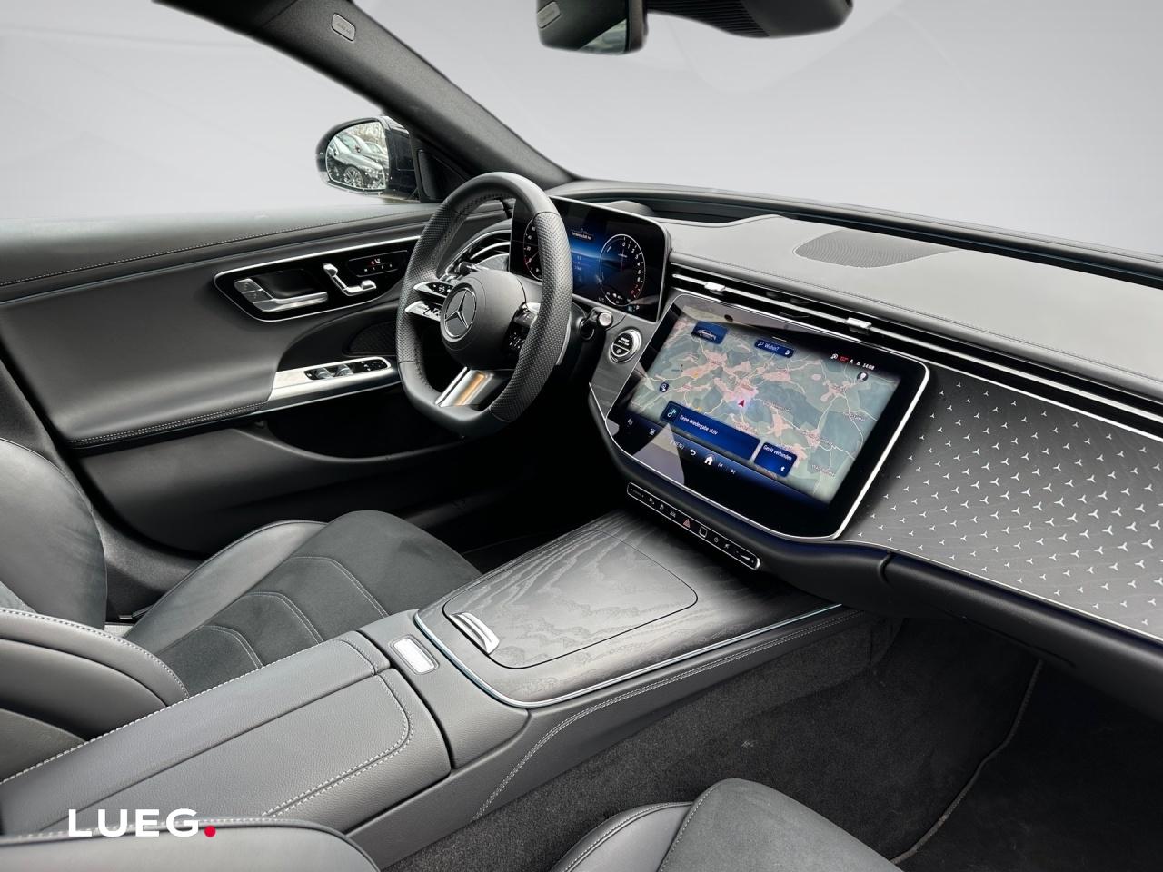 Mercedes-Benz E 300 e AMG+NIGHT+AHK+HUD+360+DIGITAL+DISTRONIC