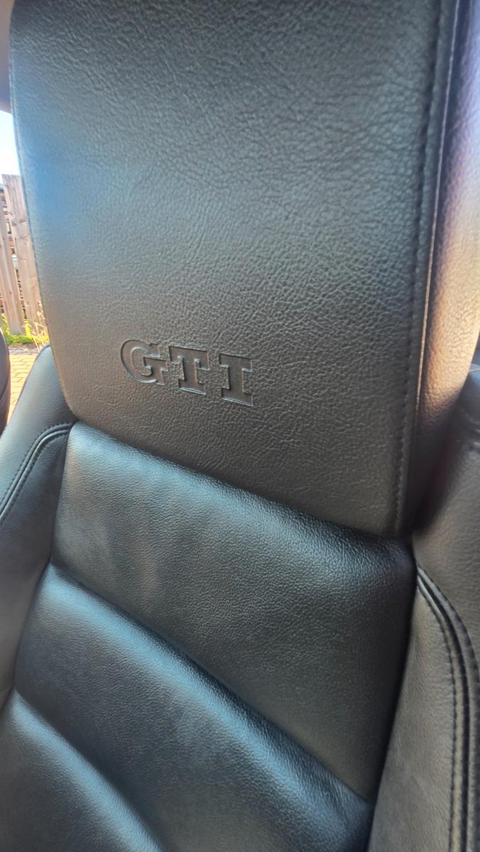 Volkswagen Golf VI GTI