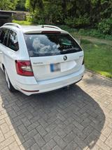 Skoda Oktavia 2.0l TDI, AHK, Navi, PDC, Kl... - Skoda Oktavia mit Diesel-Antrieb