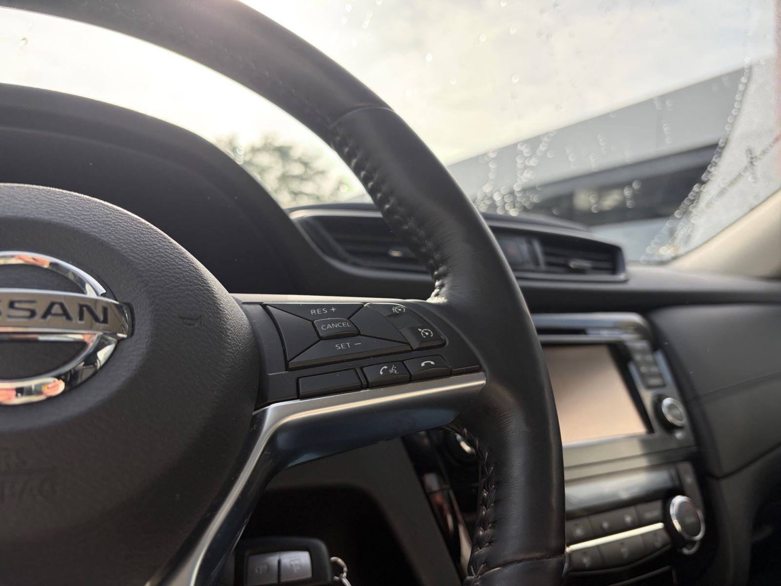 Fahrzeugabbildung Nissan X-Trail 1.6 DIG-T Acenta 4x2