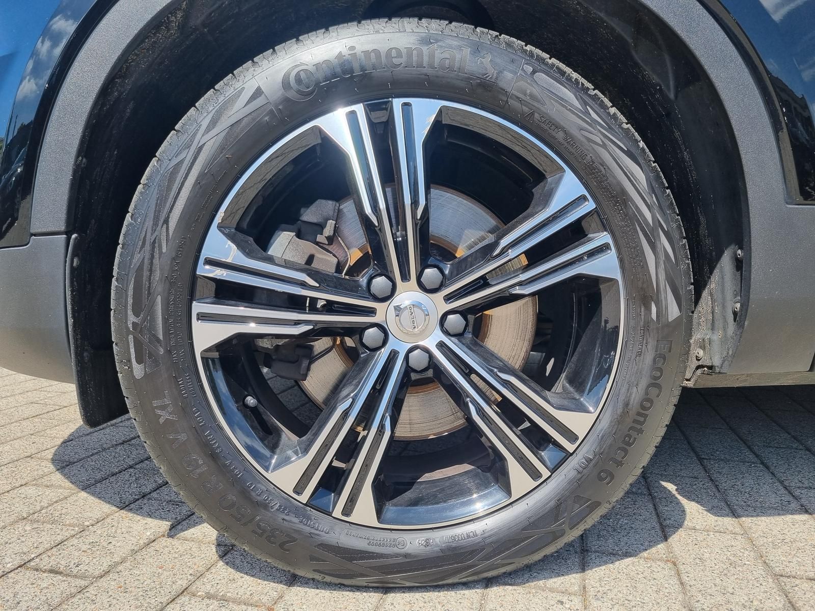 Fahrzeugabbildung Volvo XC40 T5 Recharge Inscription
