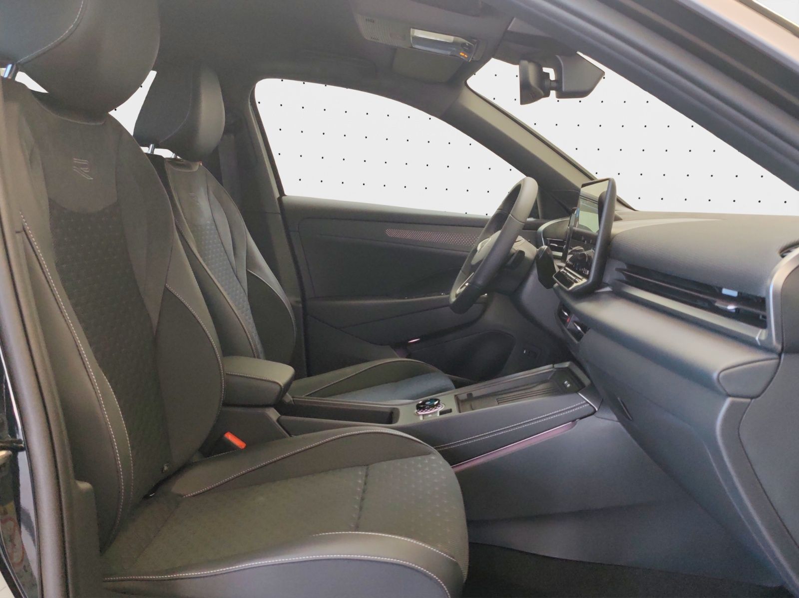 Volkswagen T-Roc - Bild 4