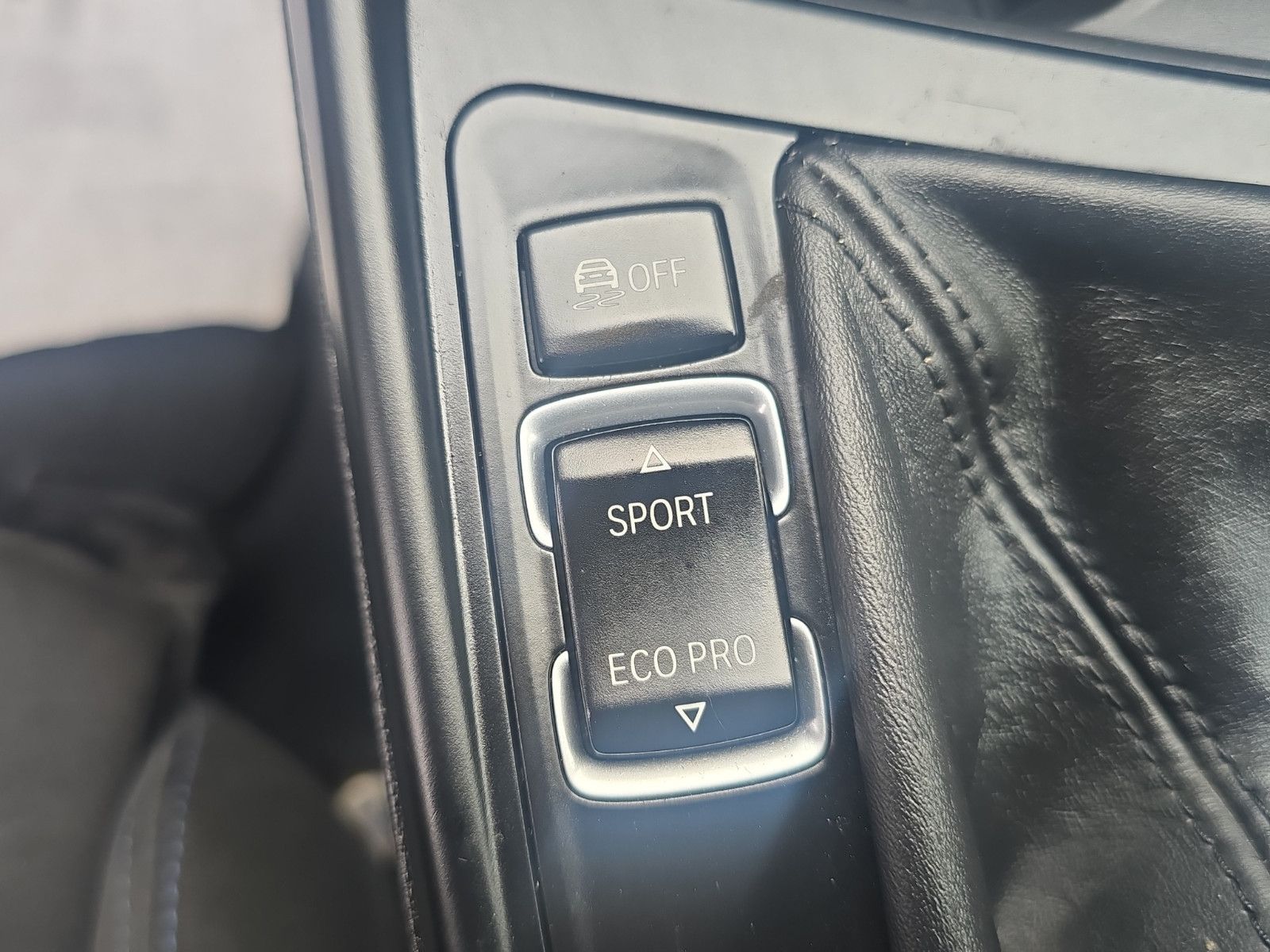 Fahrzeugabbildung BMW 118d M Sport Navi Leder Tempomat PDC