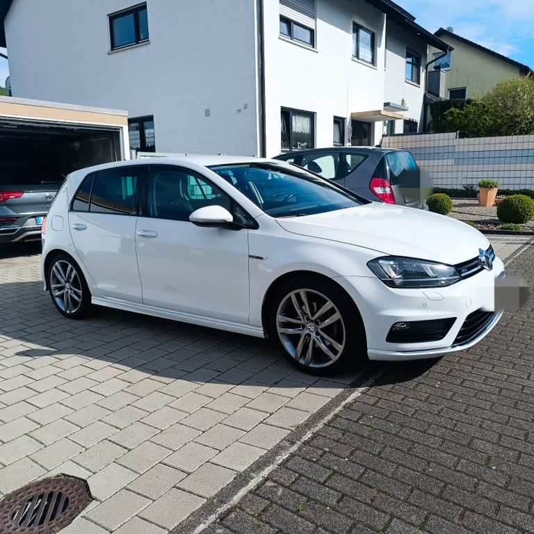 Image of Volkswagen Golf