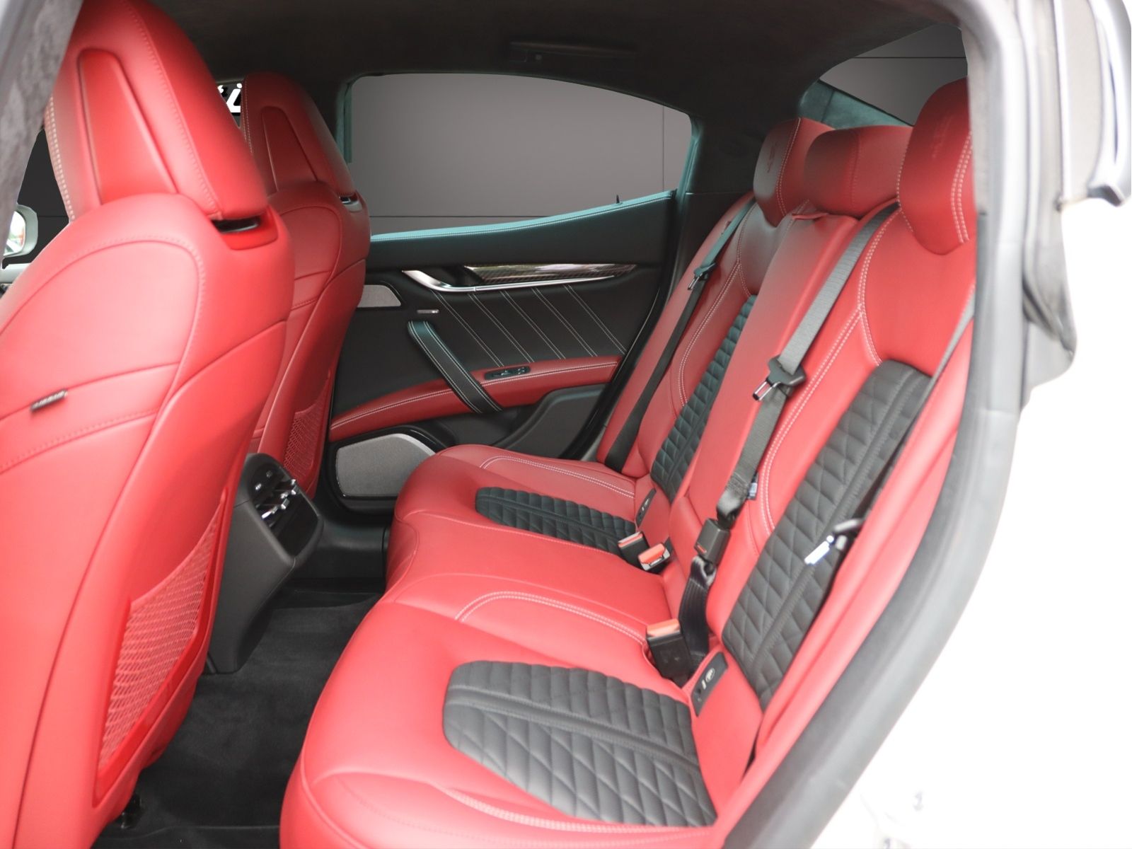 Maserati Ghibli - Bild 10